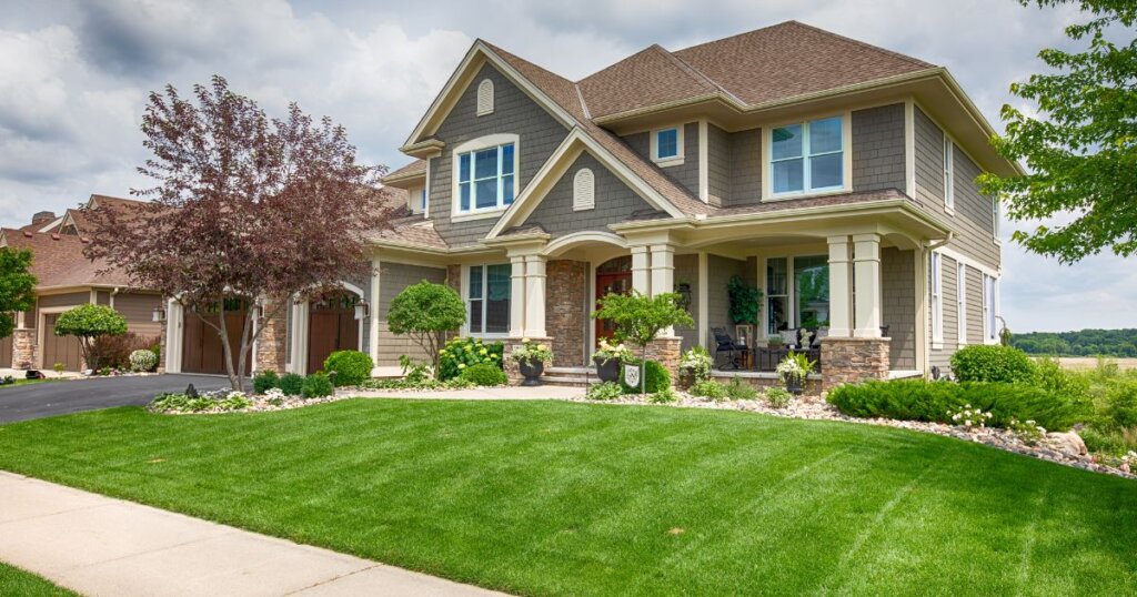 Fast Cash for Homes: A Temptation with Hidden Costs?
