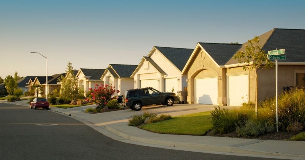 Do Atlanta's Home Buying Programs Overlook the Average Buyer