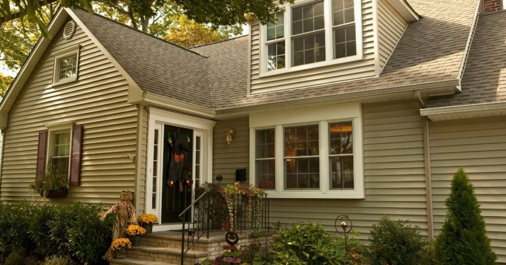 Is Selling to an Investor the Right Choice for a Home Seller in Need?