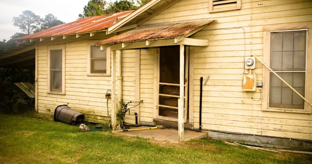 Can You Sell a House Without Permits? Better Not to Try