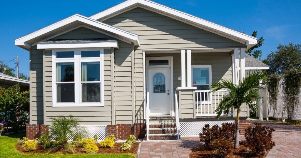 Why Most Homeowners Regret Saying Looking for Someone to Buy My House
