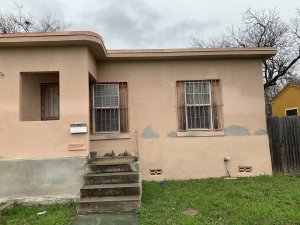 1127 Edison dr house view