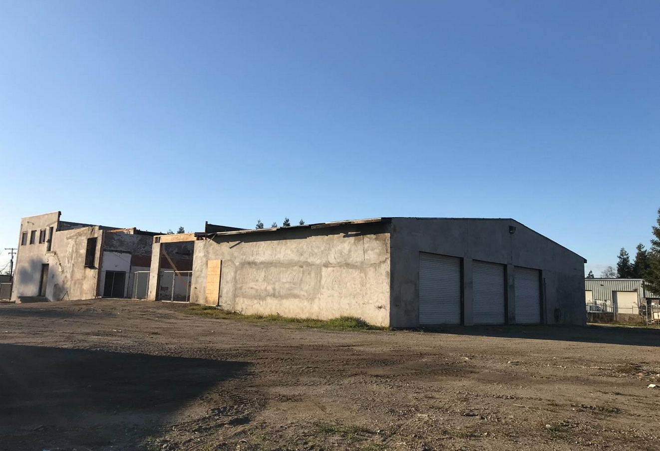 1200 N Cain Street, Visalia, CA Capitol Real Estate Group, LLC