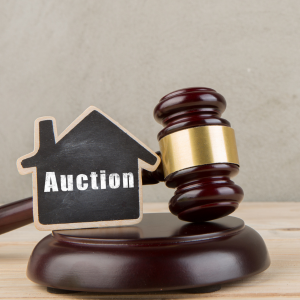 List Your House for Auction in [market]