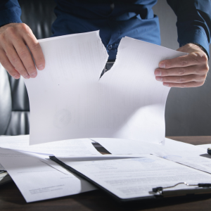 When Can a Seller Back Out of a Contract In McAllen