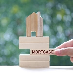 How Does Selling A House With A Home Loan Work in Texas