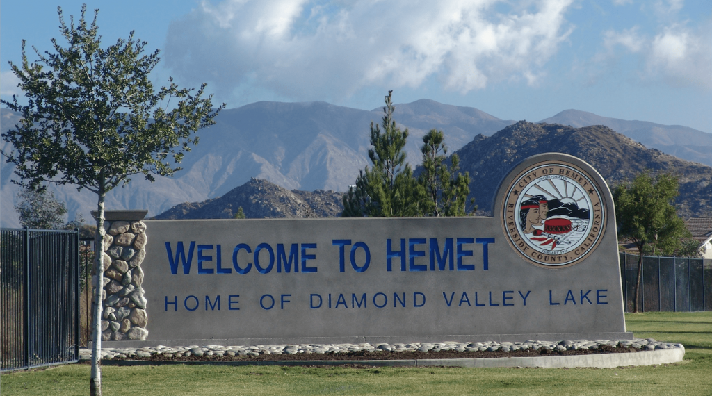 We buy houses Hemet
