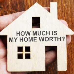 How do I price my house correctly