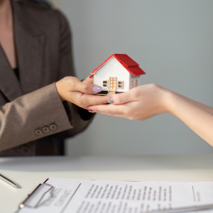 Selling Your Home When Behind on Payments Bellevue