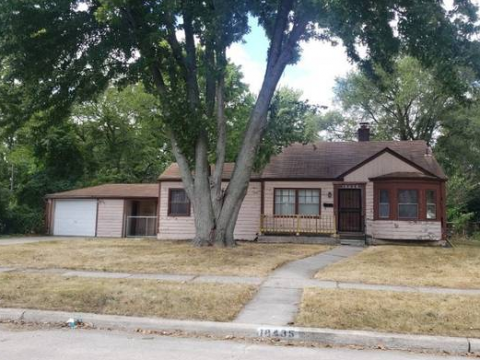 Aspalt Shingle Roof Single Family Home for sale in Detroit