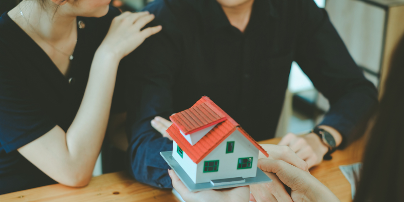 Can I Legally Sell My House to My Spouse [market_city]