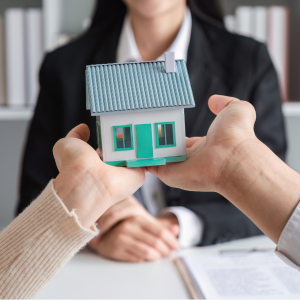 How to Find a Real Estate Agent in Another State in Tacoma