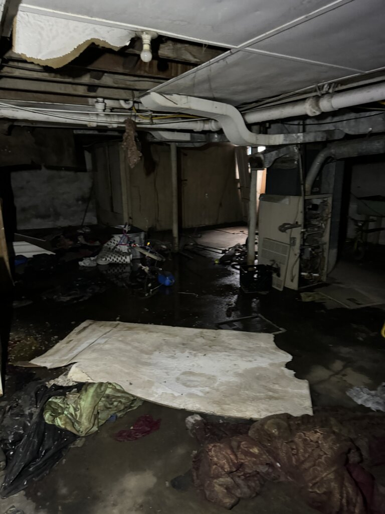Sell a fire damaged house in Louisville