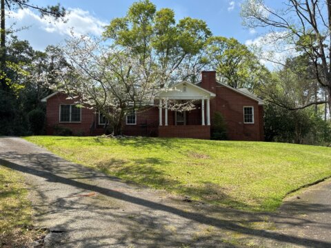 566 Pinecrest_sell my house fast