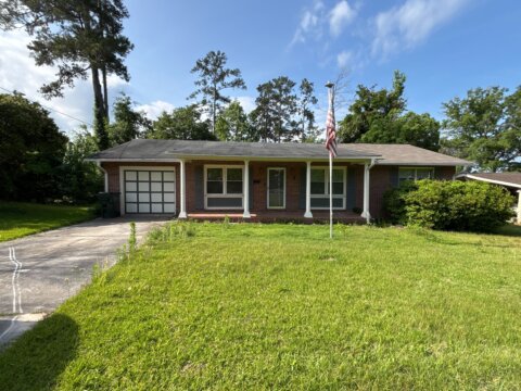 102 Hillridge - Front