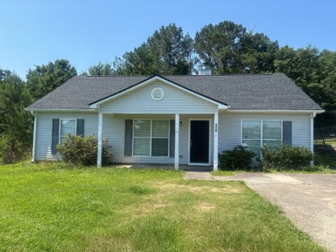 4668 Pine Valley - Front