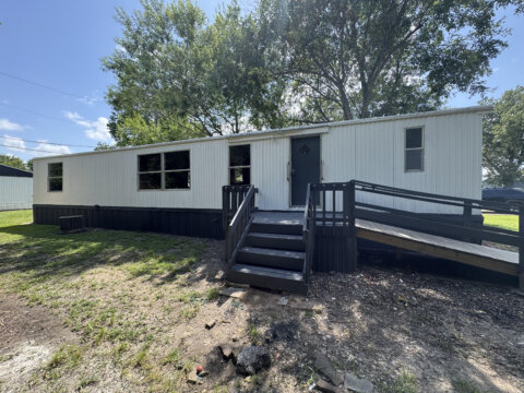 Smokey Trl - mobile home for sale