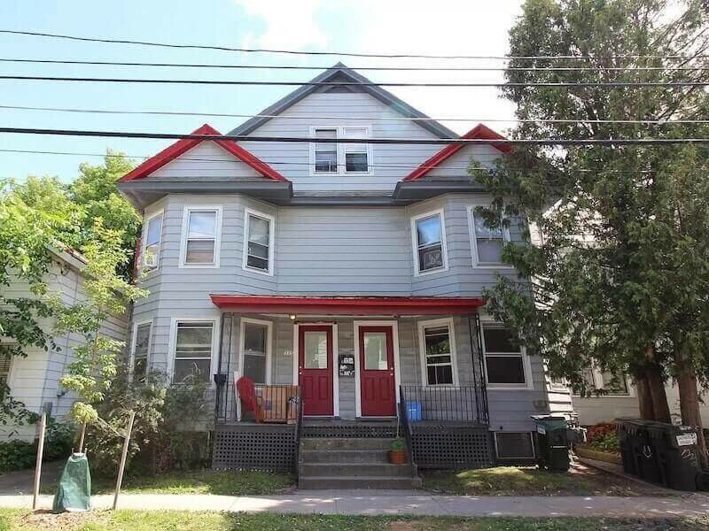 313-315 North St, Burlington, VT 05401