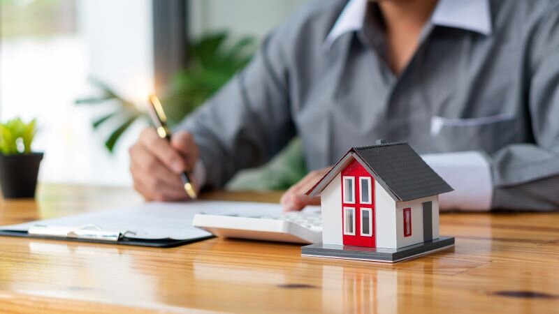 Can the Executor Sell a House That Is in Probate?