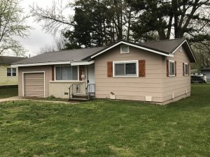 We buy houses with cash so you can sell my house fast. 