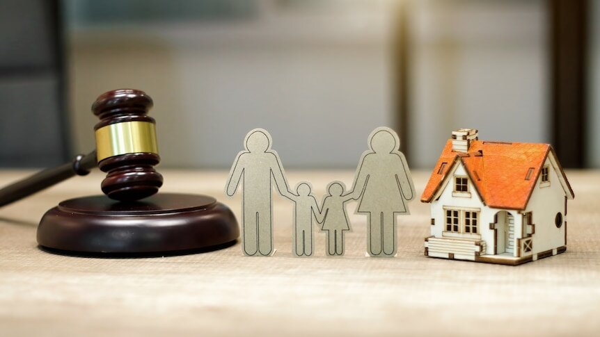 Selling Your House in Virginia While Divorcing