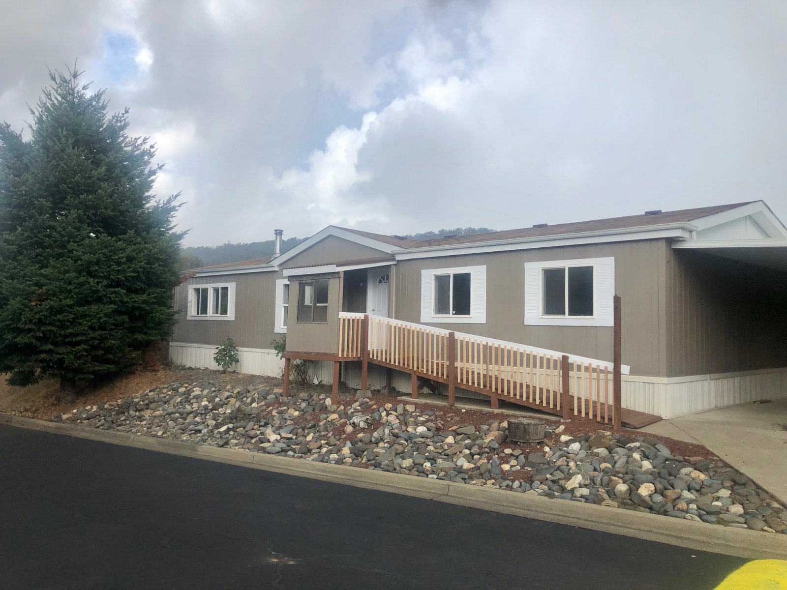 You can sell my house fast or sell my mobile home fast in Salem, Oregon. 