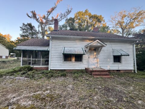 Front exterior of 424 Clayton Rd, Durham, NC