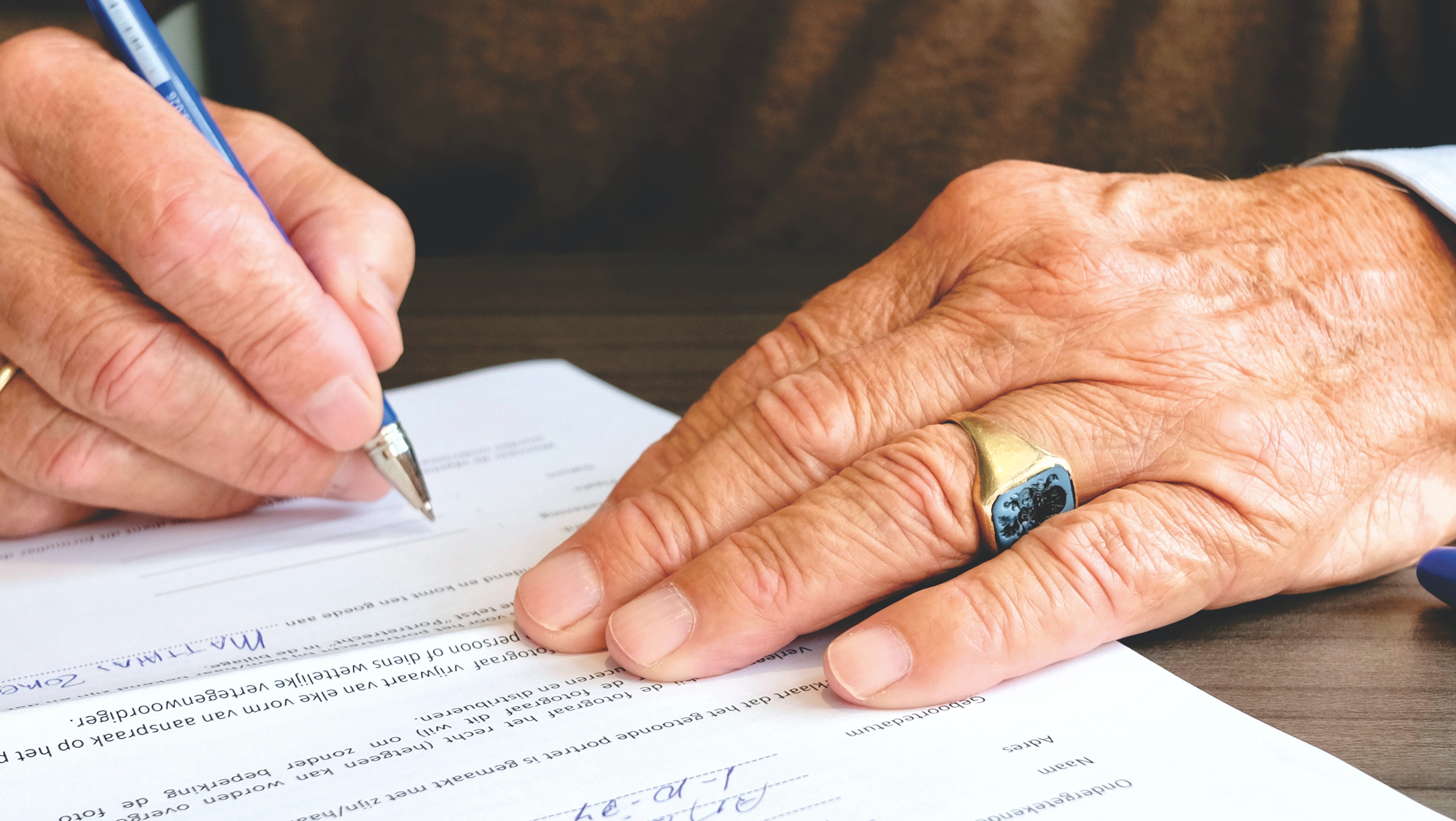 what is an escrow?