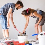 how to sell your house by yourself in TemplateCity | white couple painting