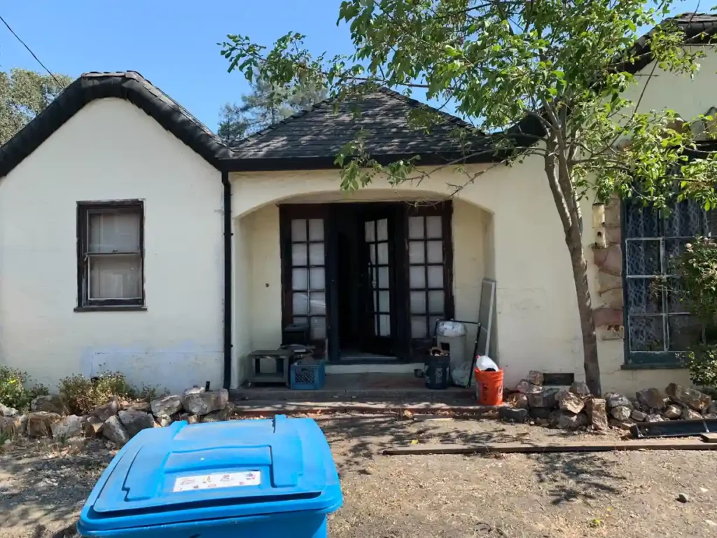 A local homeowner looking to downsize sold their house to us in 7 days with no repairs needed. Sell house fast sacramento.