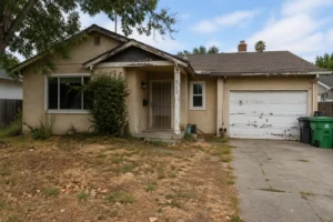 lodi ca house in poor condition with dry yard sell house as is without repairs