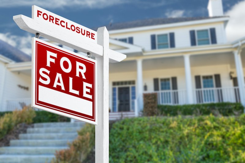 a house that needs to stop foreclosure in Houston Texas