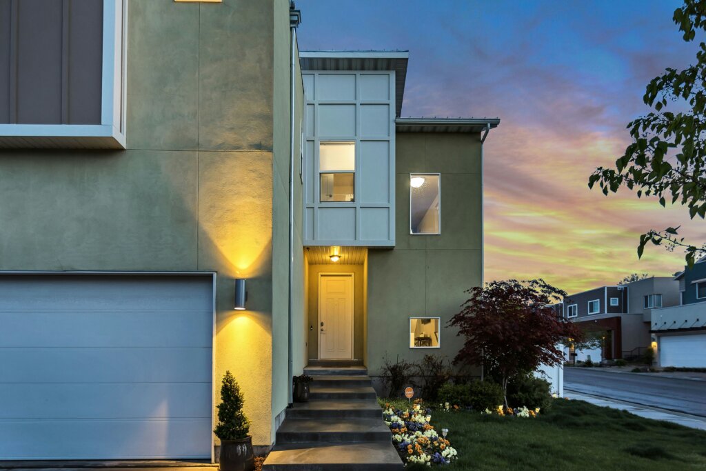 sell your house privately.