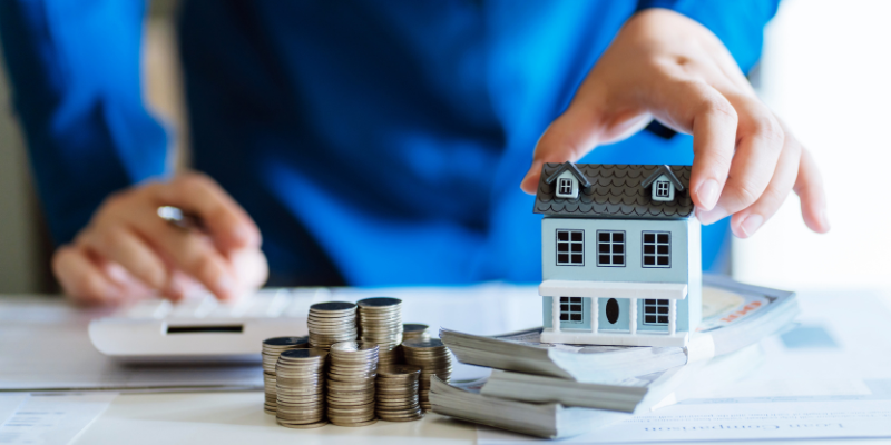 What are the tax implications of selling a house in [market_city]