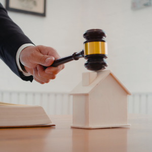 Steps to Sell a Condemned Home in Alaska