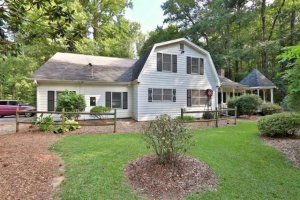 Real-Estate-Agent-House-Listing-Buford-GA