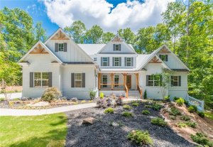 Real-Estate-Agent-House-Listing-Cumming-GA