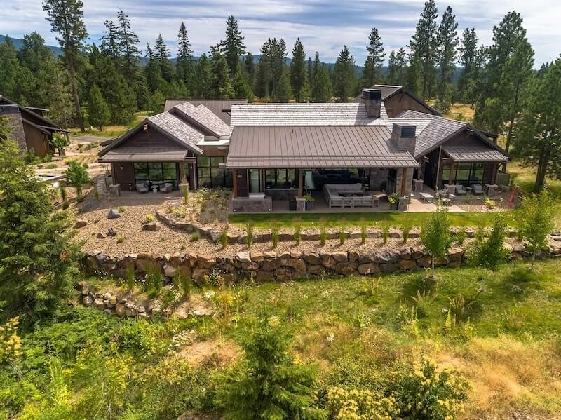 1843 E Branding Iron Ct, Harrison, ID 83833