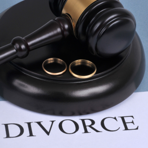 Selling a Houses During Divorce in Kentucky