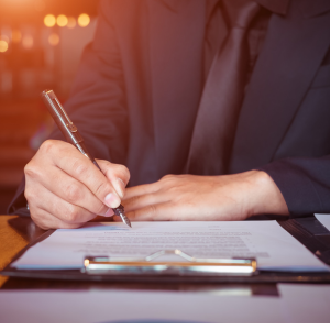 Selling a House While Undergoing Bankruptcy In Louisville, Kentucky