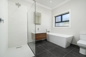 Secret Agent Hacks For A Fast Sale in Port-Elizabeth