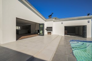 Secret Agent Hacks For A Fast Sale in Port-Elizabeth