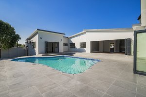 Secret Agent Hacks For A Fast Sale in Port-Elizabeth