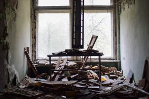 Selling a Damaged Rental Property can be Hard. Cash Buyers are Often the Best Option.