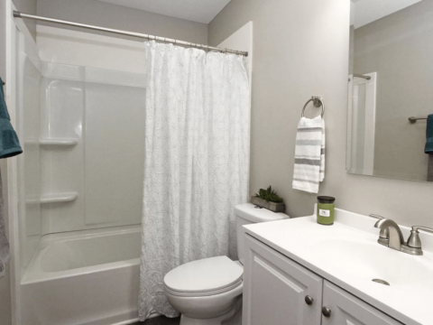 620 W A (Bathroom)