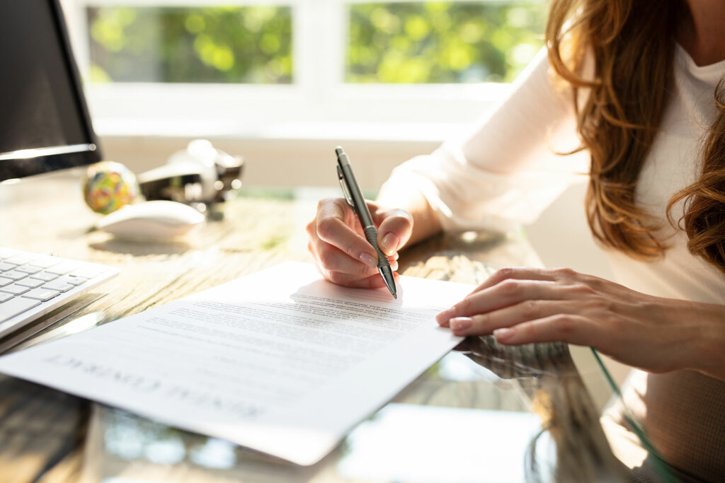 realtor contract