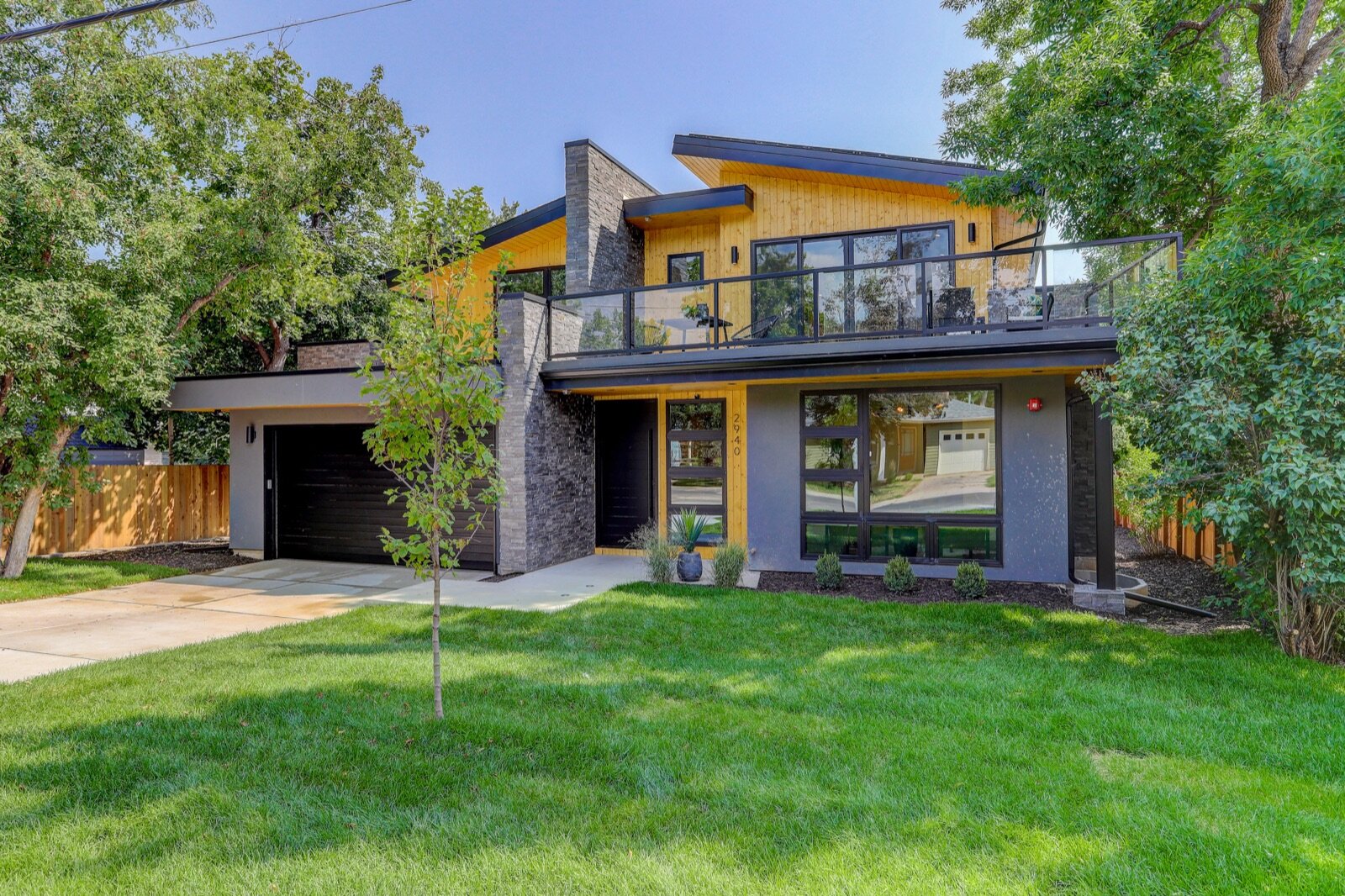 New home built by Janis Development at 2940 14th Street in Boulder on the same lot