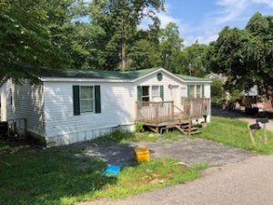 Mobile home in Asheville, NC