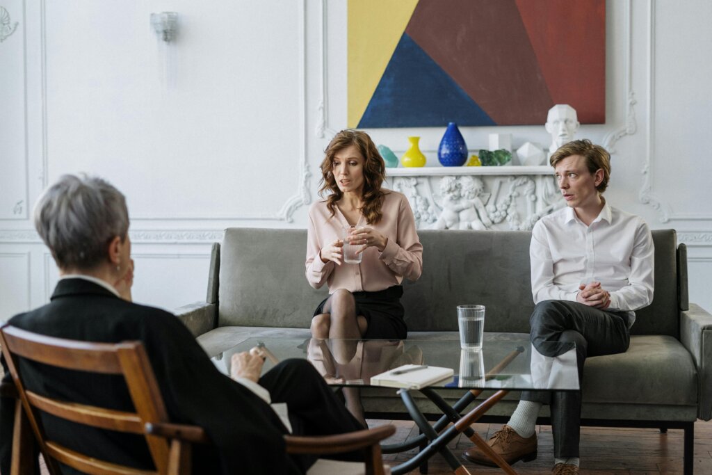 Going Through a Divorce? Here’s How to Handle Your Real Estate