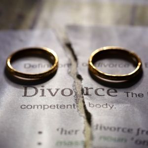 Selling a House When Divorcing in Las Vegas, Nevada
